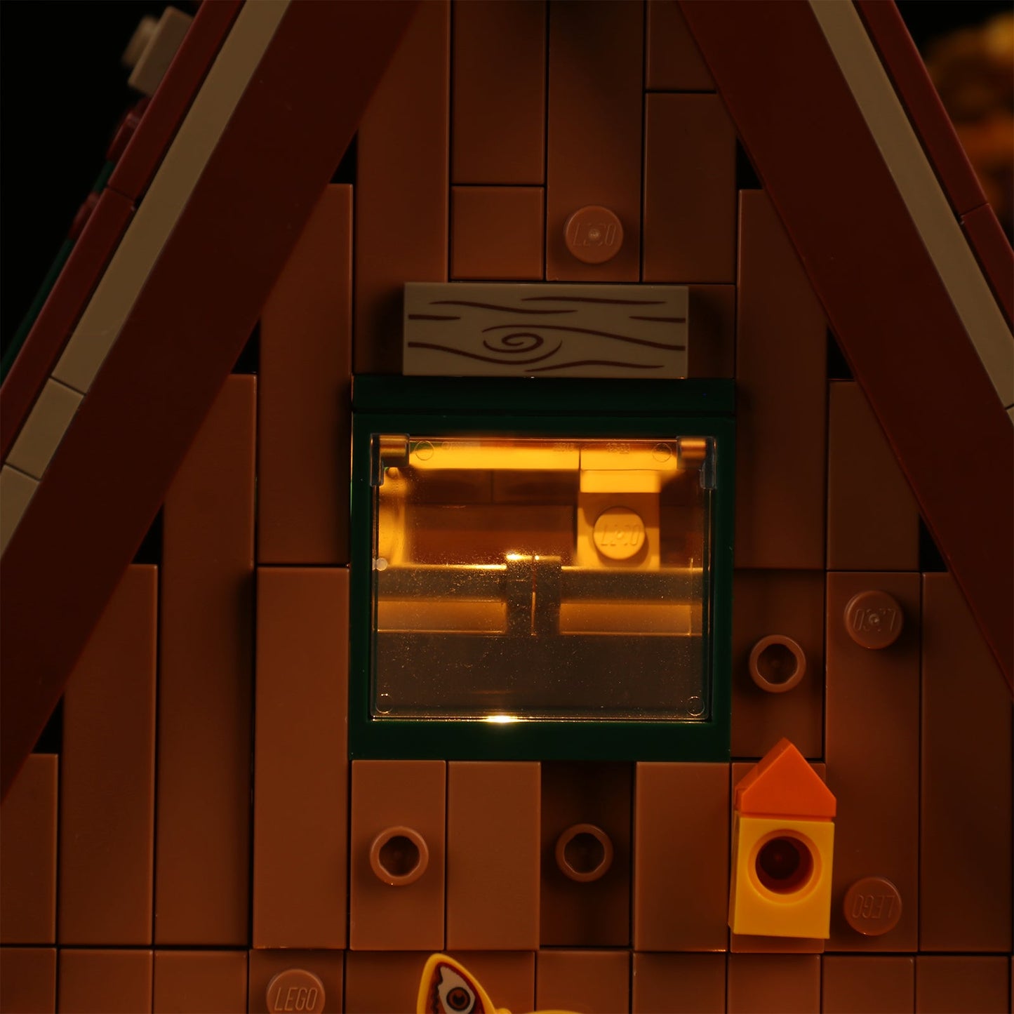 Light Kit For A-Frame Cabin 21338