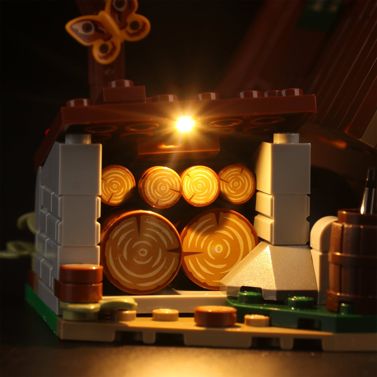 Light Kit For A-Frame Cabin 21338