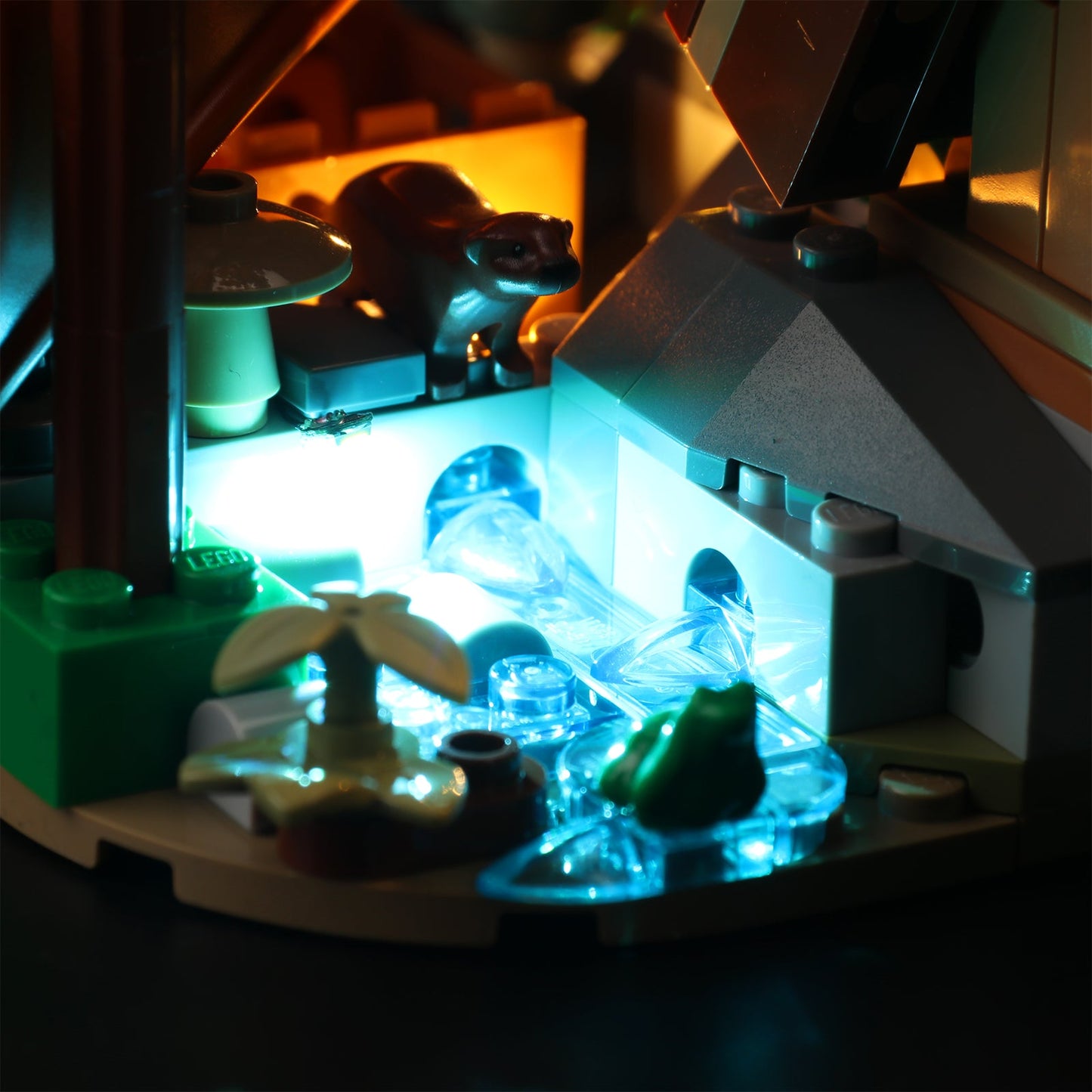 Light Kit For A-Frame Cabin 21338