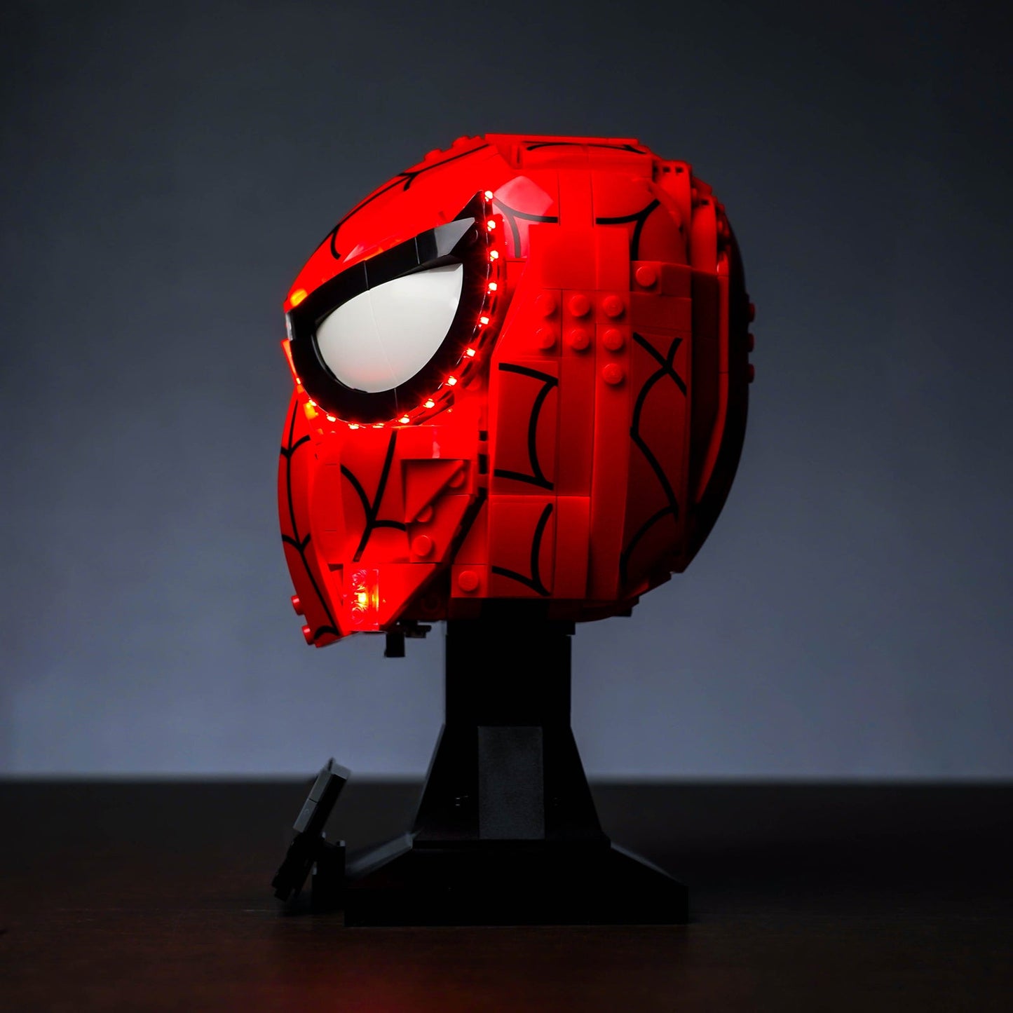 Light Kit For Spider-Man's Mask 76285