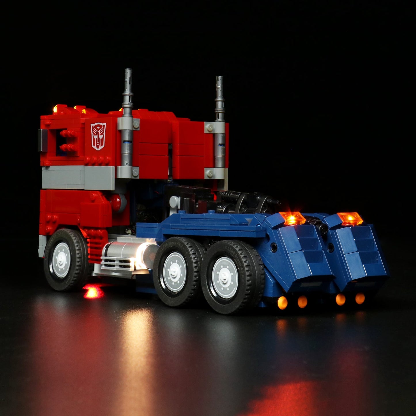 Light kit for Icons Optimus Prime 10302