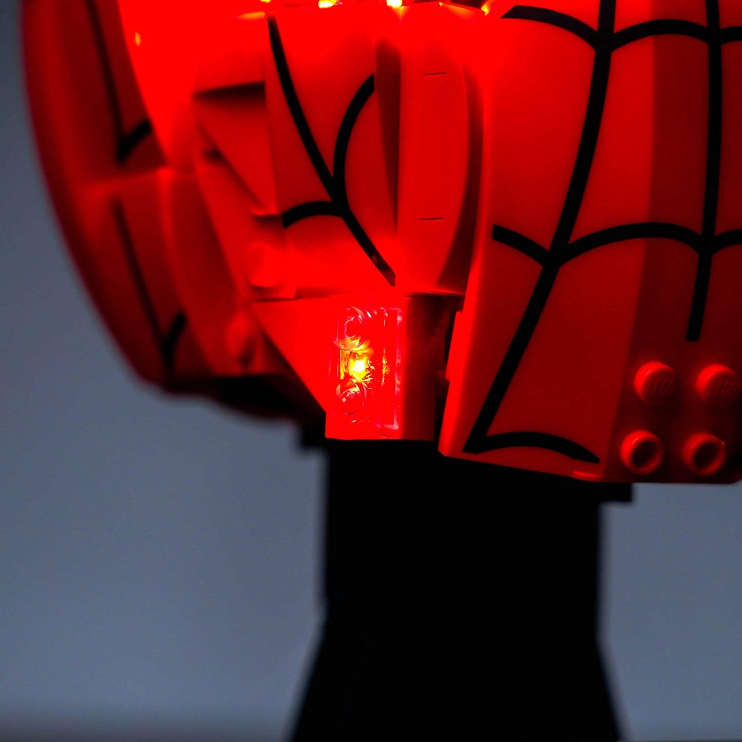 Light Kit For Spider-Man's Mask 76285