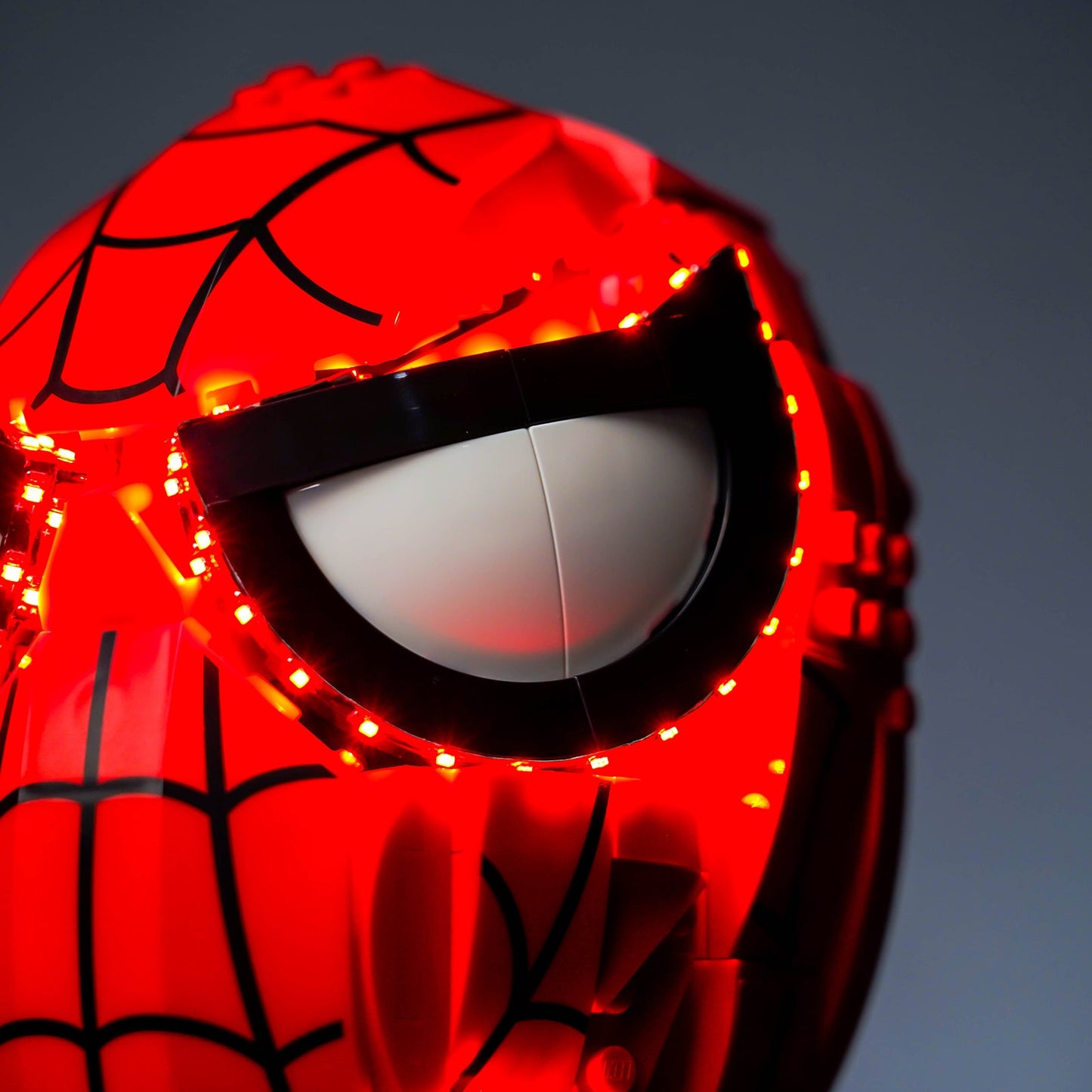 Light Kit For Spider-Man's Mask 76285
