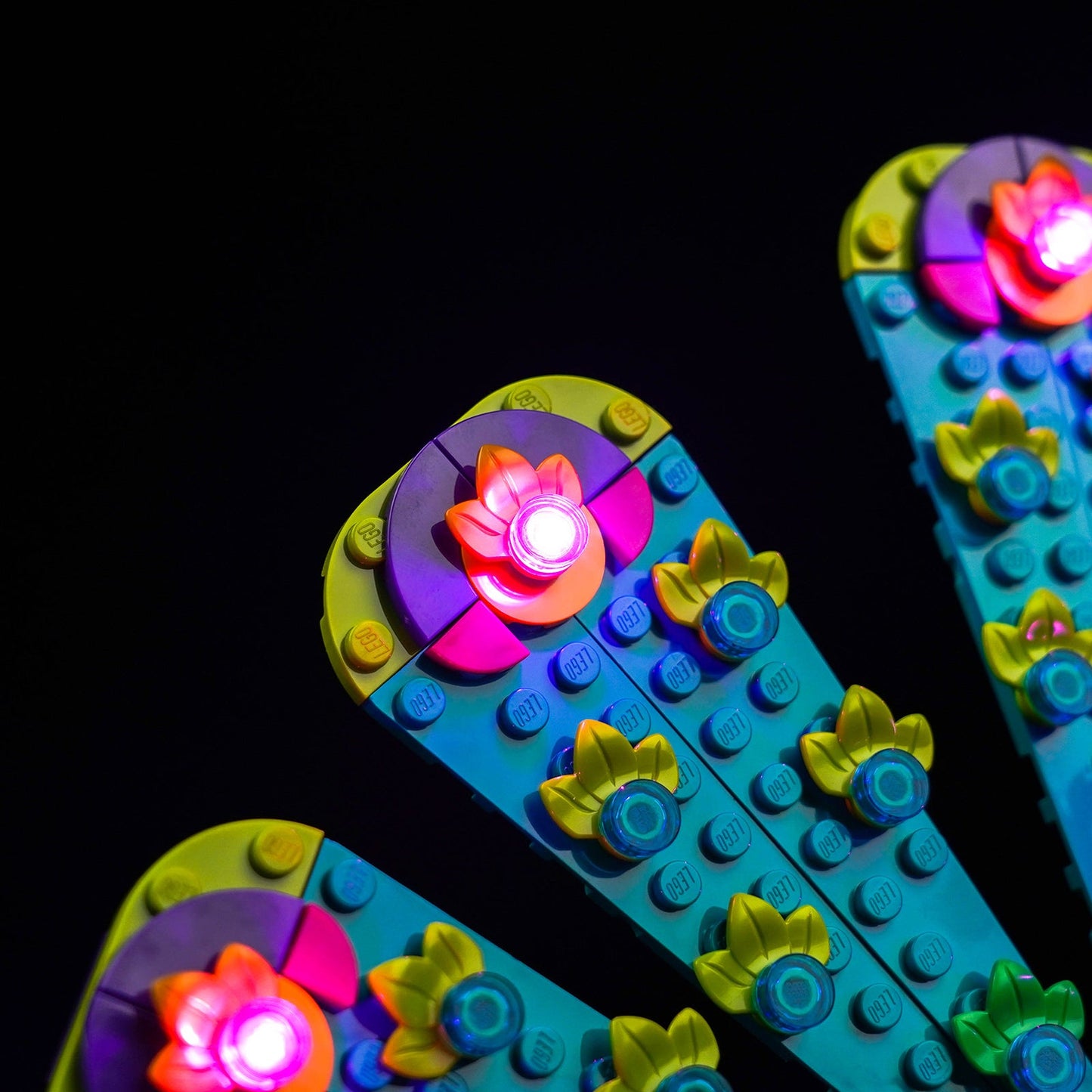 Light Kit for LEGO Creator 3 in 1 Exotic Peacock 31157