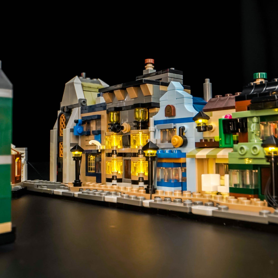 Light Kit for LEGO Harry Potter Diagon Alley Wizarding Shops 76444