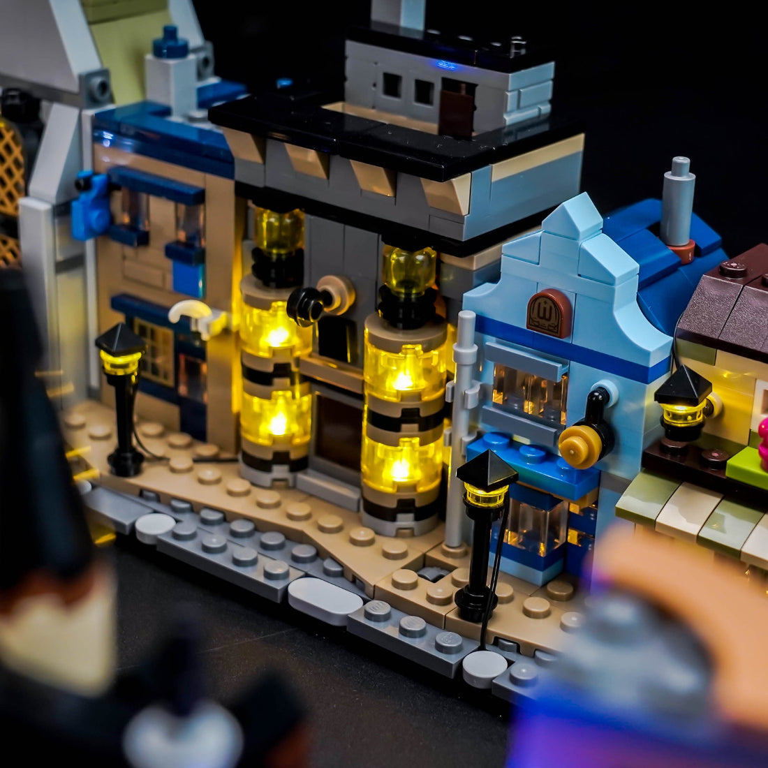 Light Kit for LEGO Harry Potter Diagon Alley Wizarding Shops 76444
