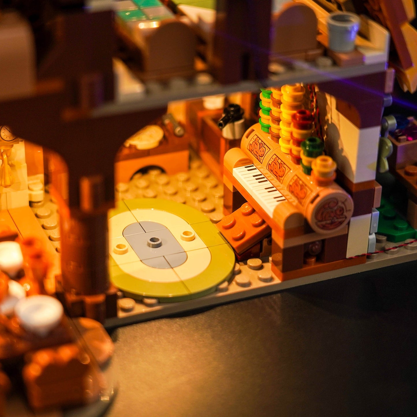 Light Kit For Snow White and the Seven Dwarfs' Cottage 43242