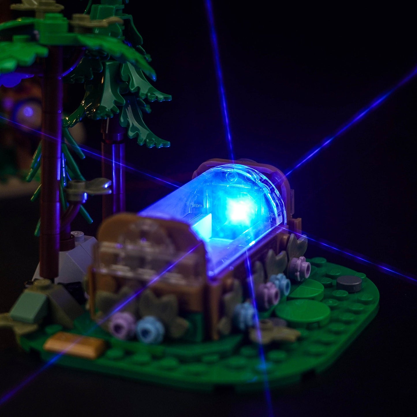 Light Kit For Snow White and the Seven Dwarfs' Cottage 43242