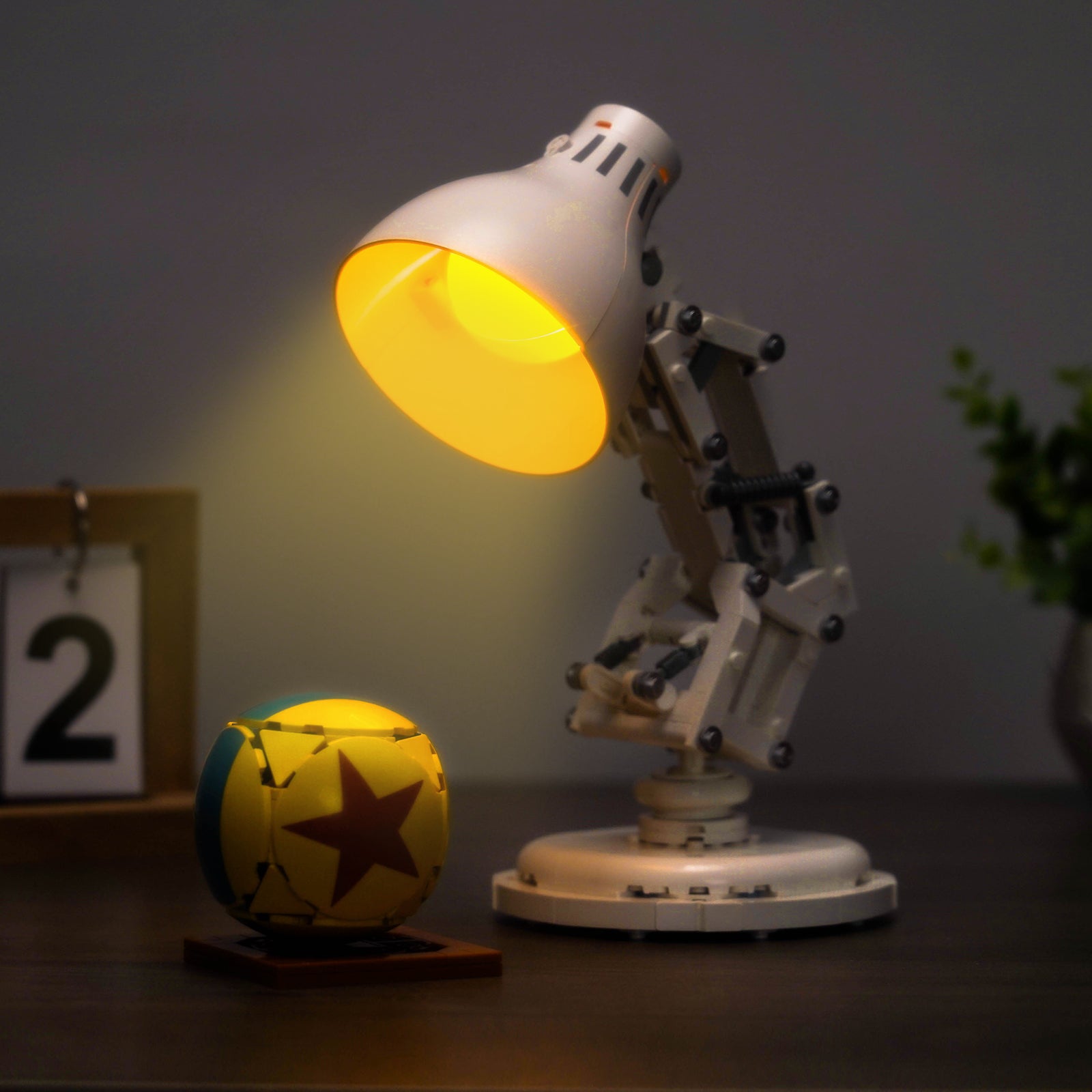 light-kit-for-lego-ideas-disney-pixar-luxo-jr-21357-12