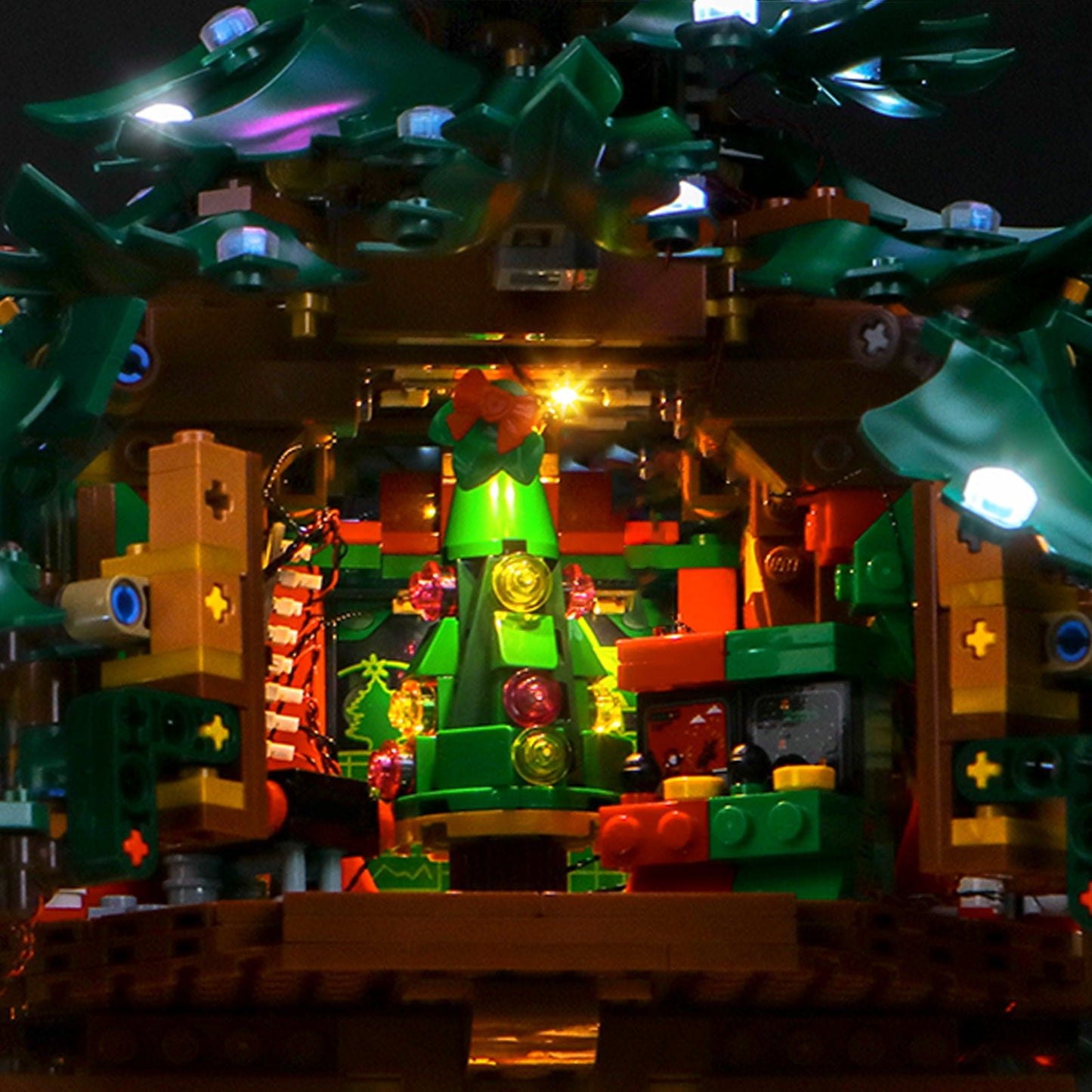 light-kit-for-lego-icons-family-christmas-tree-41843-6