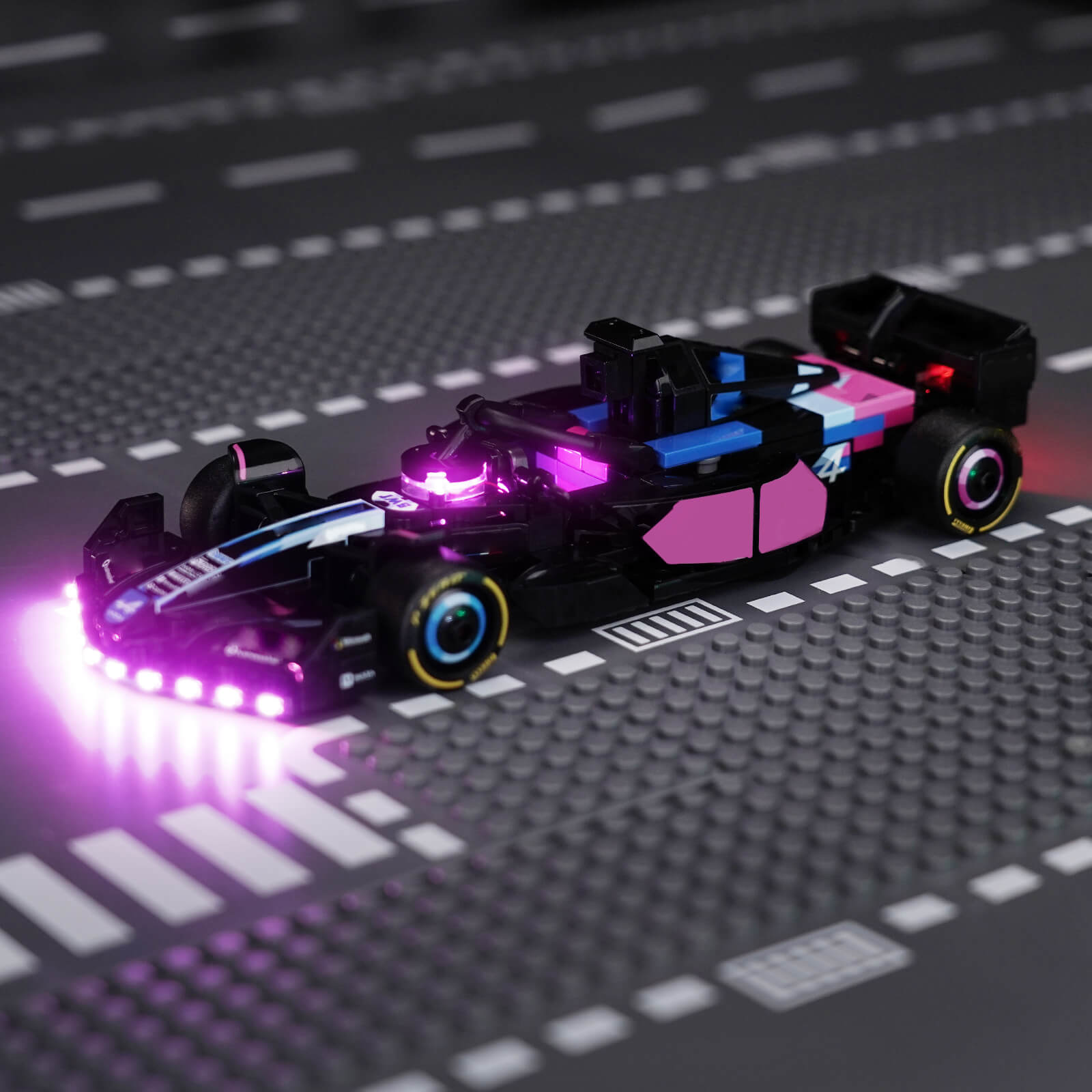light-kit-for-lego-speed-champions-bwt-alpine-f1-team-a524-race-car-77248-4