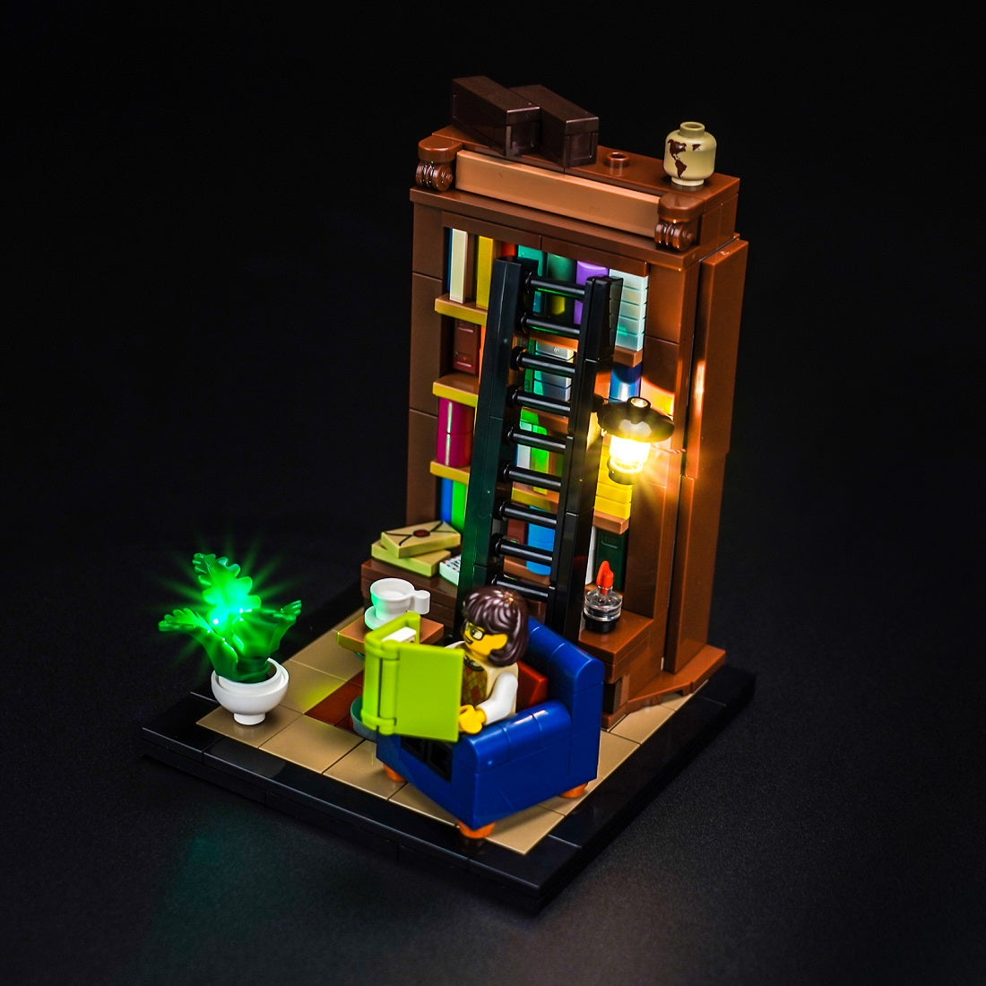 Light Kit for LEGO Ideas Books Are My Passion 40698