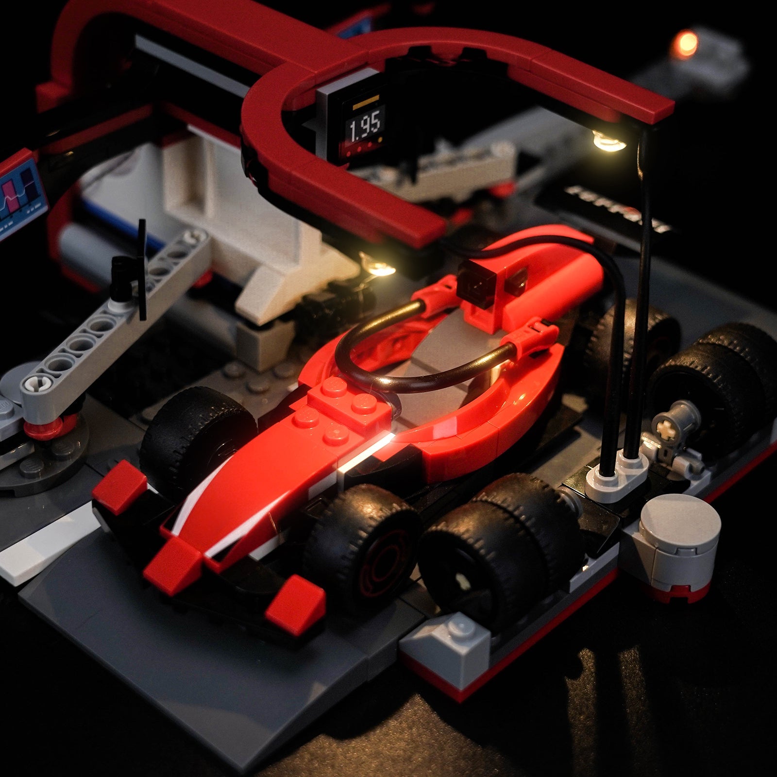 light-kit-for-lego-city-f1-pit-stop-pit-crew-with-ferrari-car-60443-6
