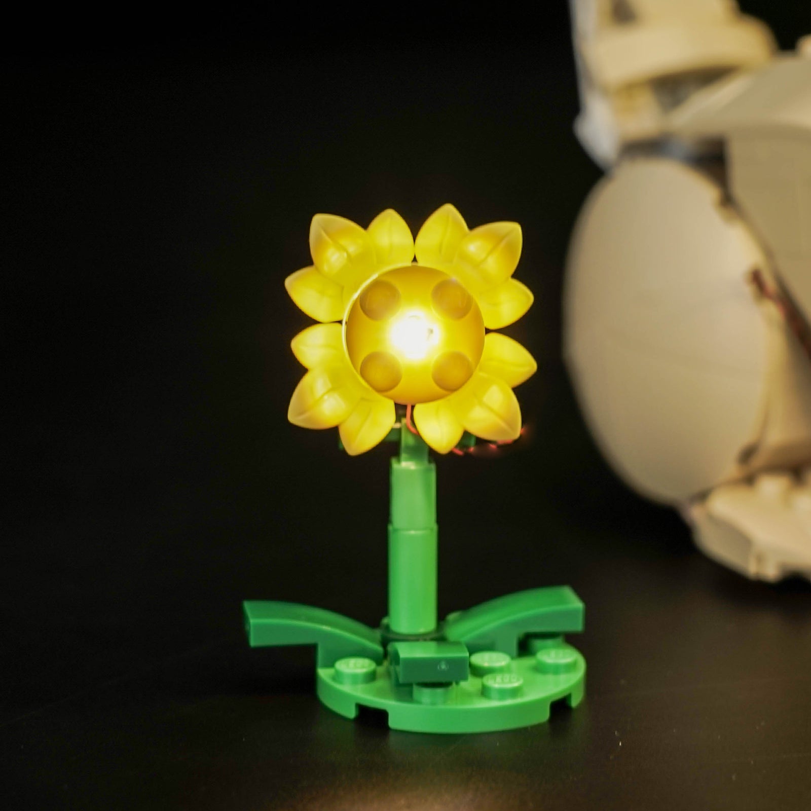 Light Kit for LEGO Creator 3-in-1 Cute Bunny 31162