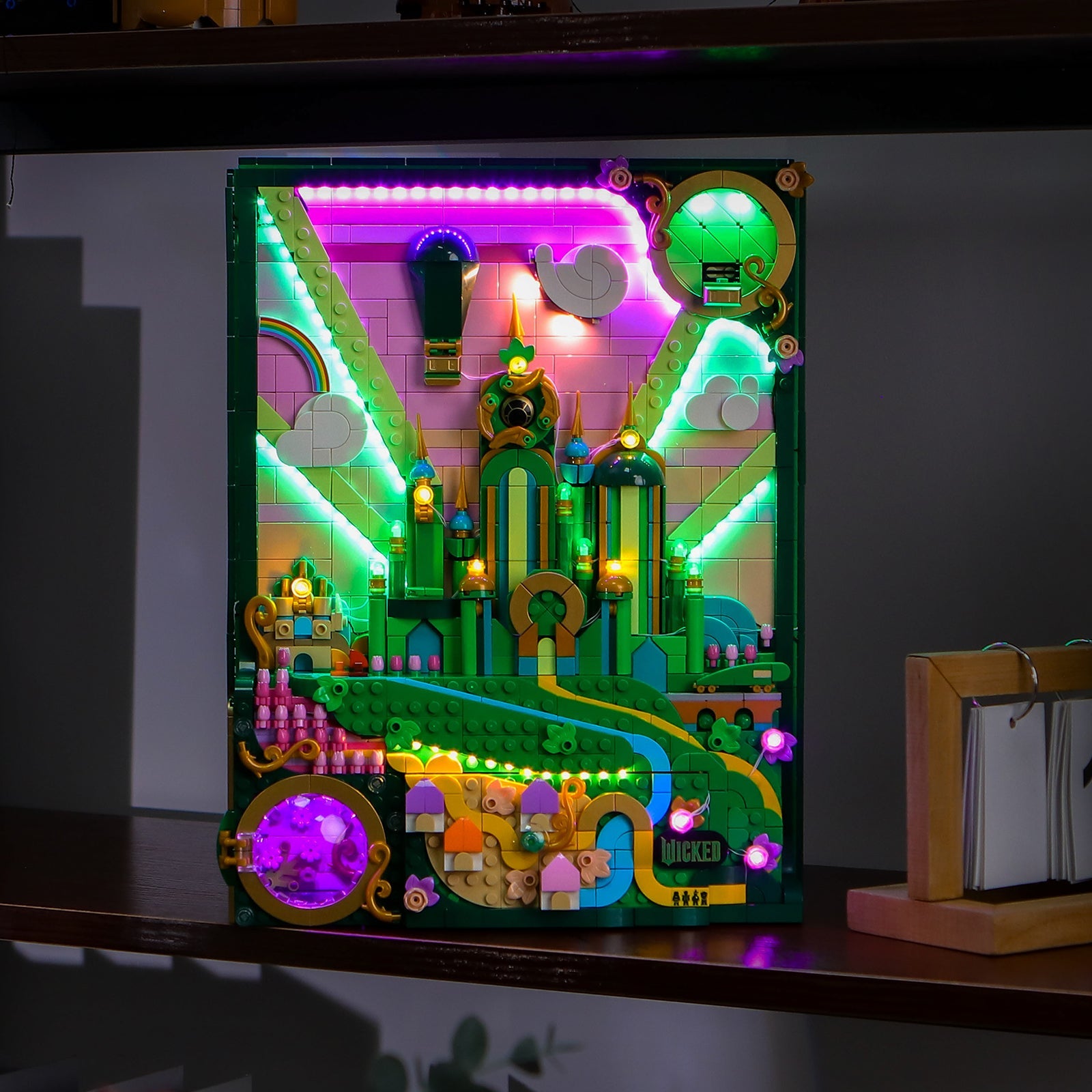 light-kit-for-lego-wicked-emerald-city-wall-art-75685-4