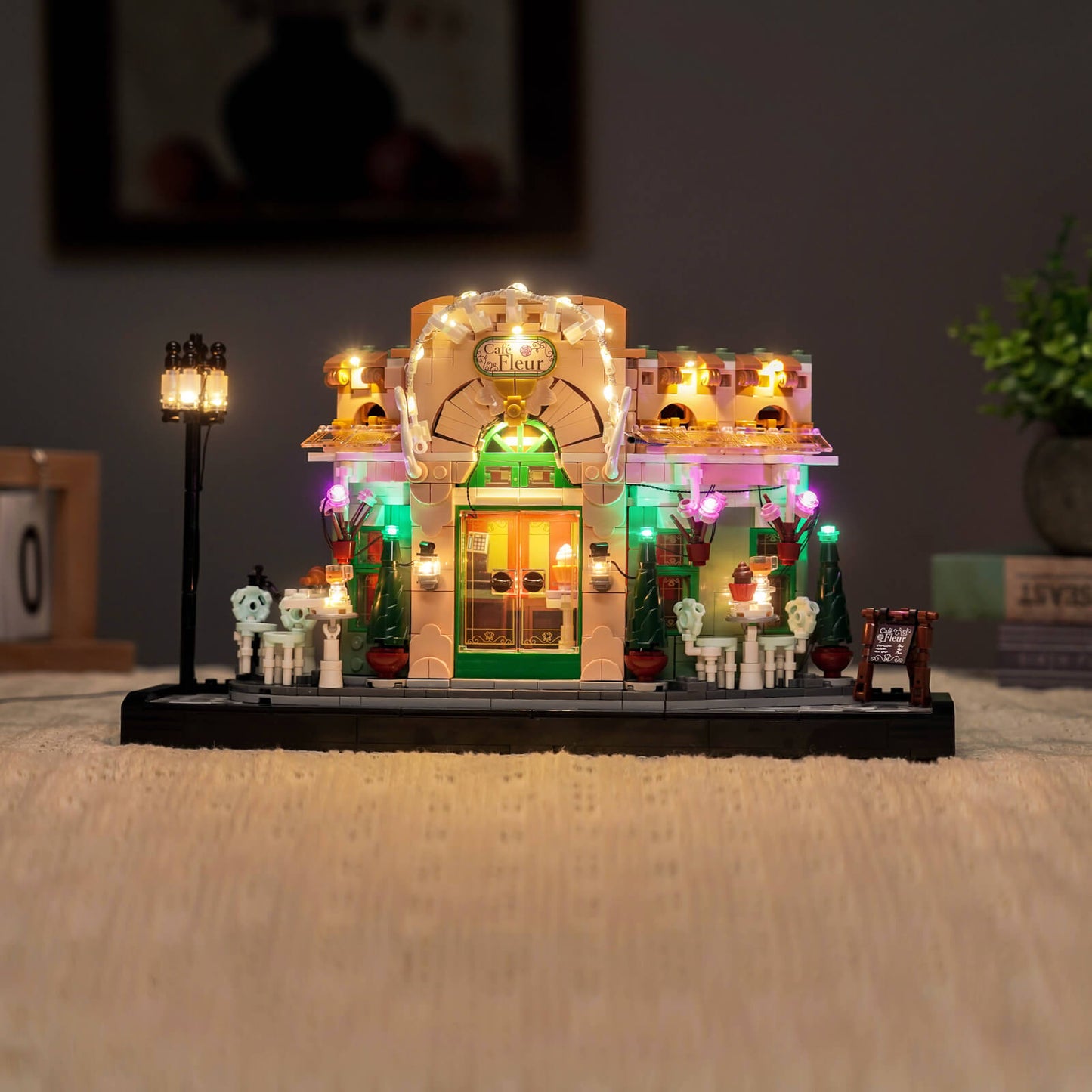 Light Kit for LEGO Icons French Café 10362