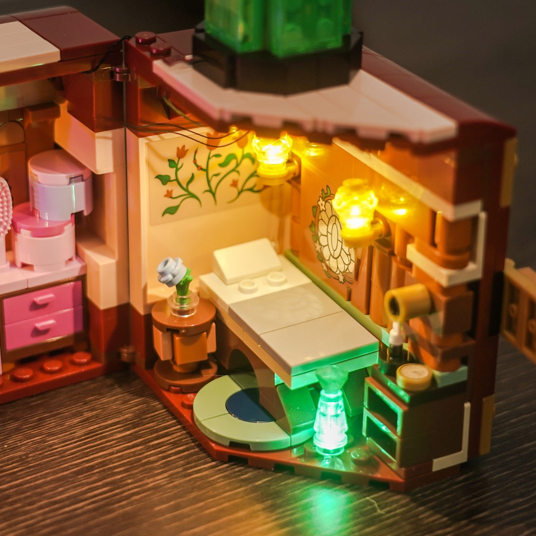 Light Kit for LEGO Wicked Glinda & Elphaba's Dormitory 75683