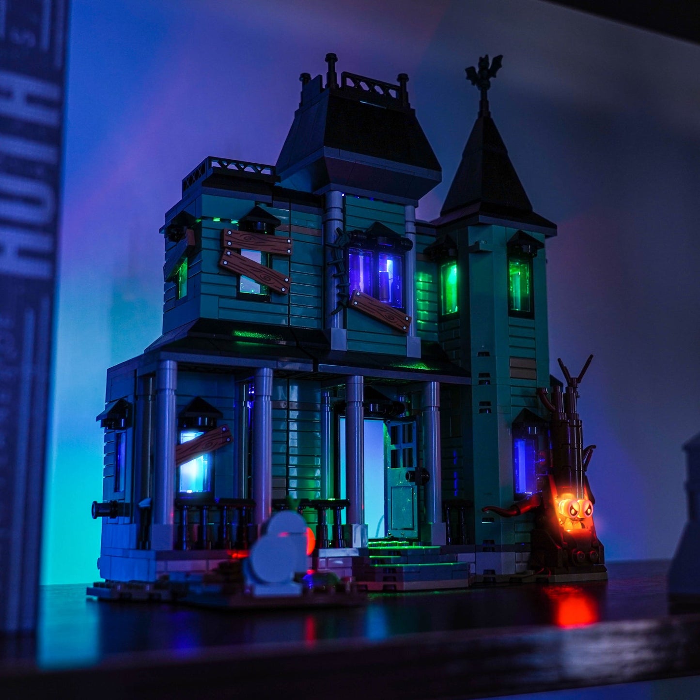 light-kit-for-lego-creator-3-in-1-haunted-mansion-31167-5
