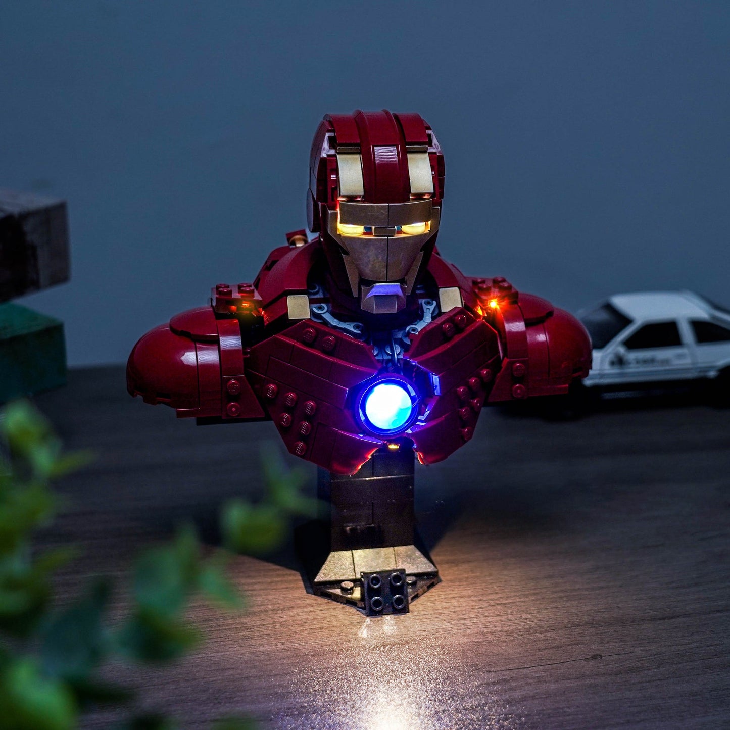 light-kit-for-lego-marvel-iron-man-mk4-bust-76327-3
