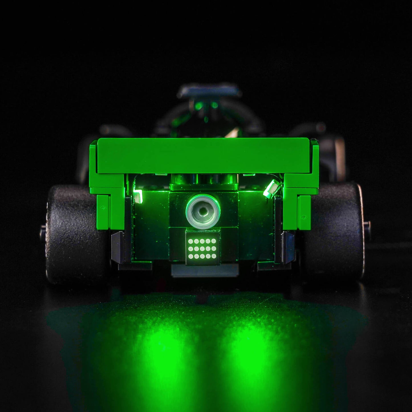 light-kit-for-lego-speed-champions-kick-sauber-f1-team-c44-race-car-77247-9