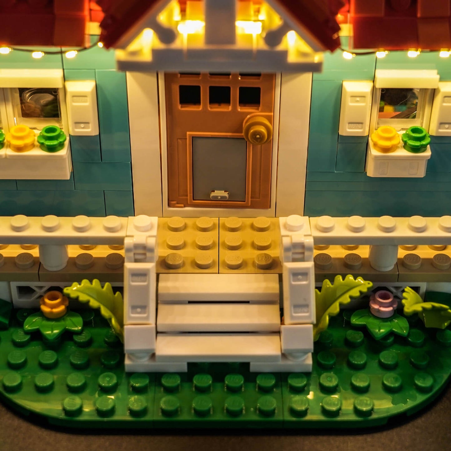 Light Kit for LEGO Disney Lilo and Stitch Beach House 43268