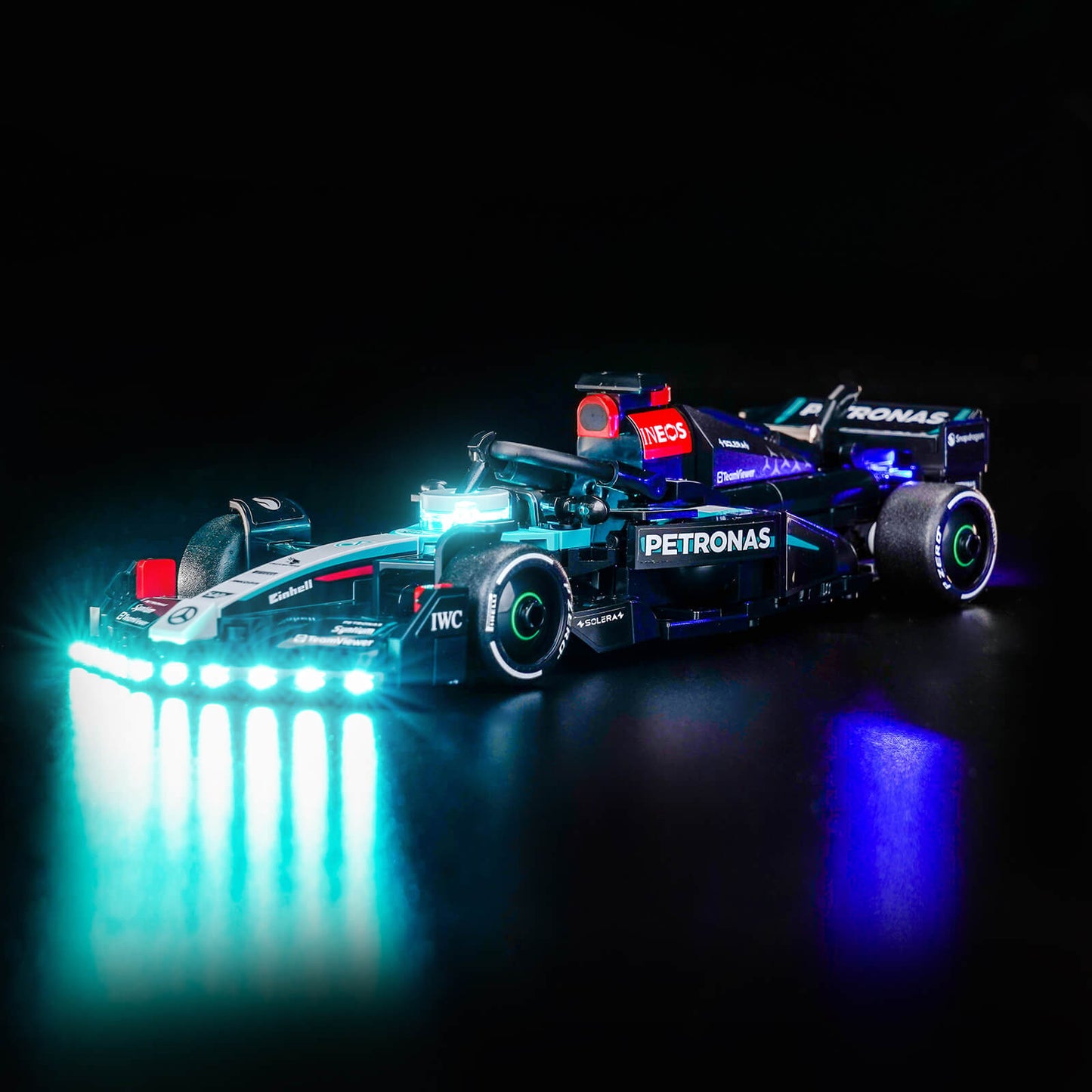 light-kit-for-lego-speed-champions-mercedes-amg-f1-w15-race-car-77244-3