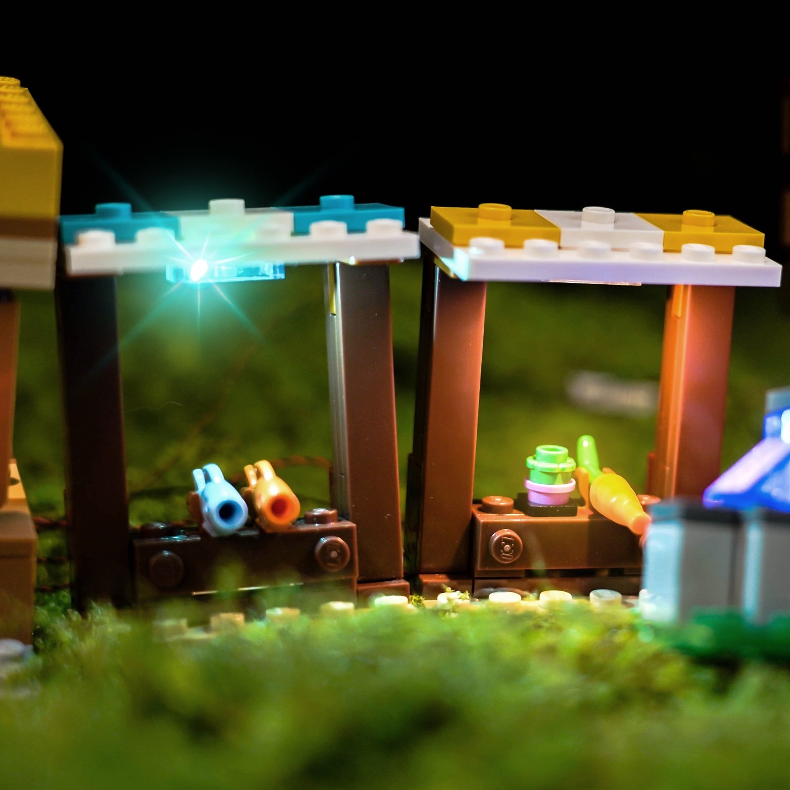 light-kit-for-lego-minecraft-the-ghast-balloon-village-attack-21274-15