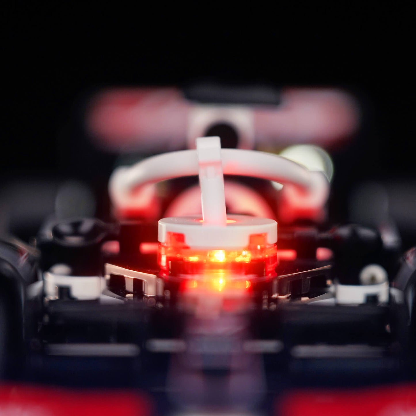 light-kit-for-lego-speed-champions-moneygram-haas-f1-team-vf-24-race-car-77250-12