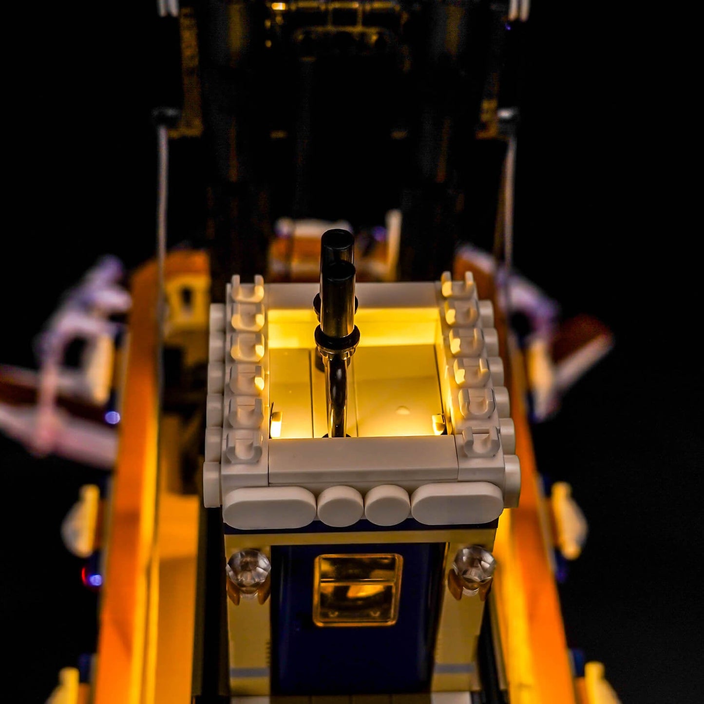 light-kit-for-lego-ideas-river-steamboat-21356-13