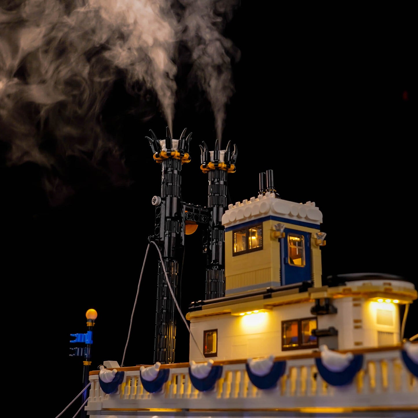 light-kit-for-lego-ideas-river-steamboat-21356-4