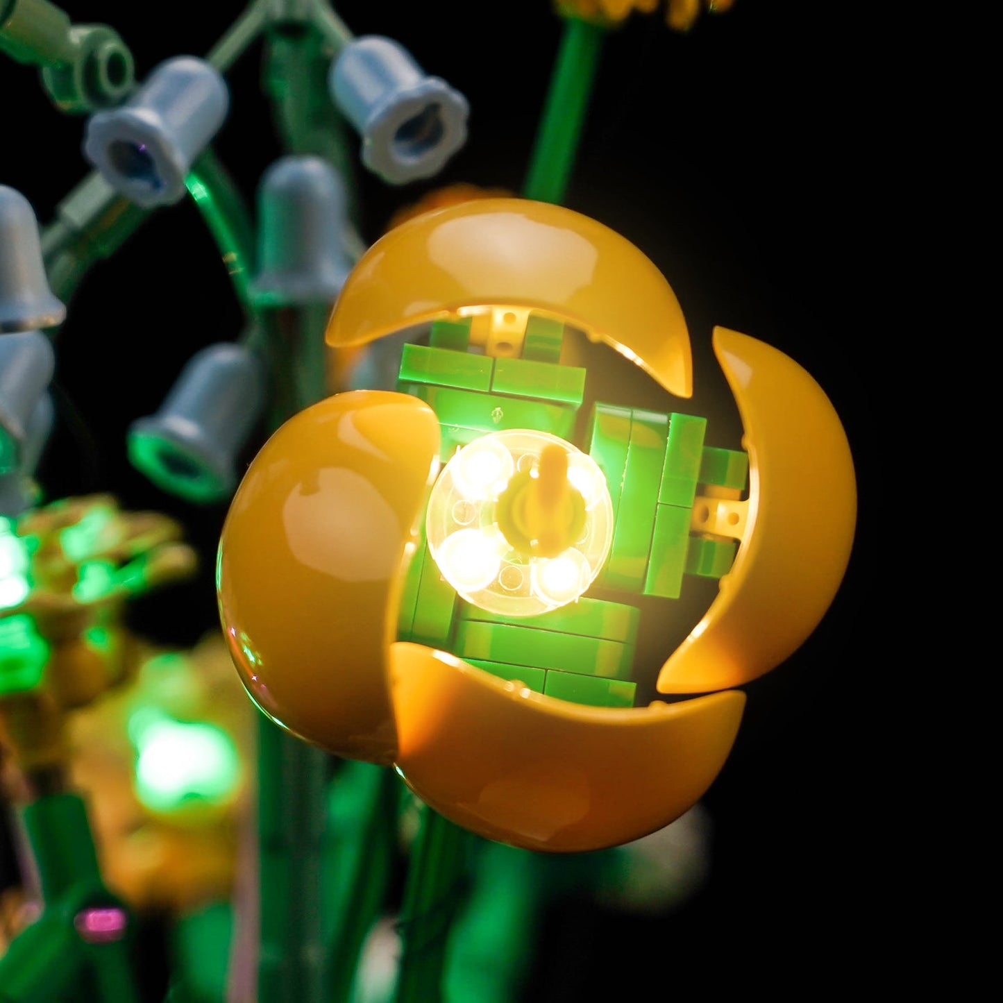 light-kit-for-lego-the-botanical-collection-petite-sunny-bouquet-10347-13