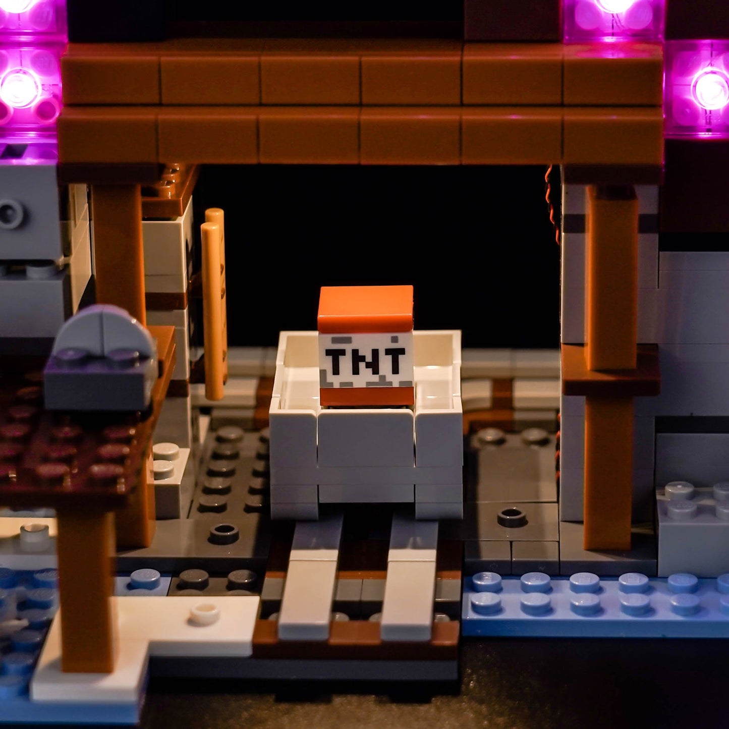 light-kit-for-lego-minecraft-the-pickaxe-mine-21277-5