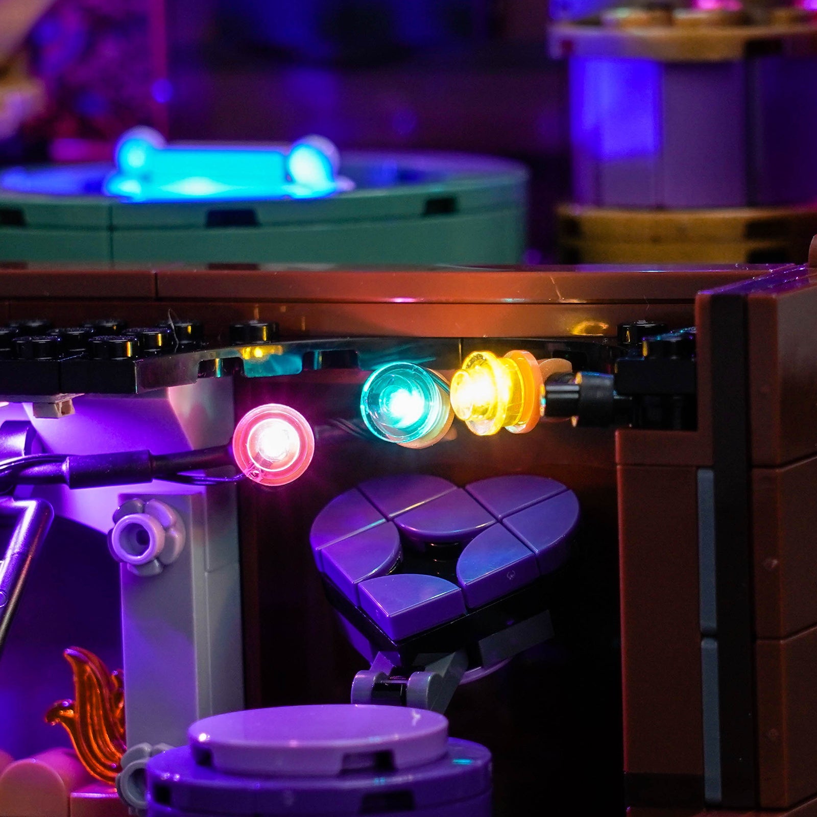 light-kit-for-lego-wednesday-sets-things-apartment-76785-9