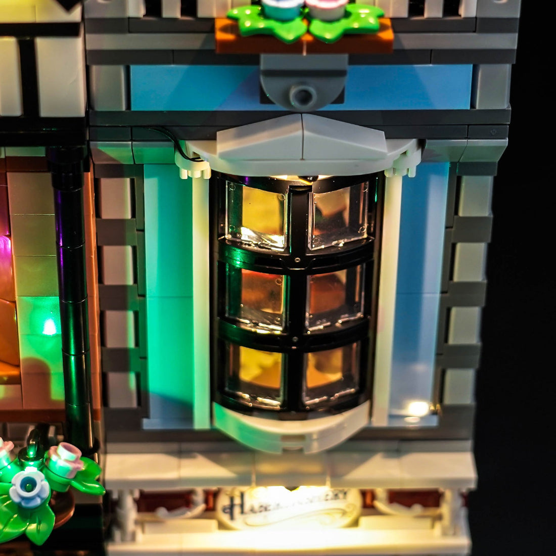 Light Kit for LEGO Icons Tudor Corner 10350