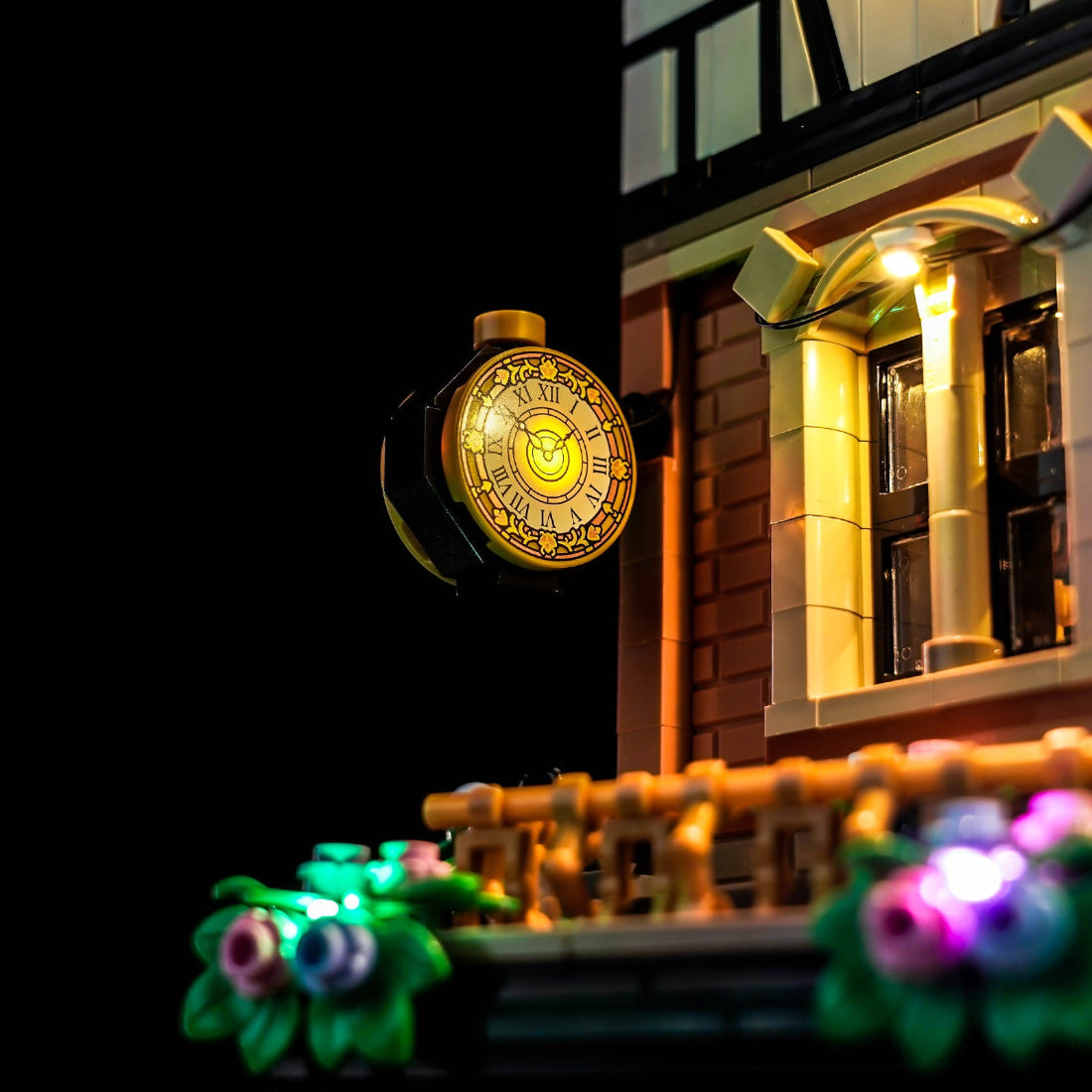 Light Kit for LEGO Icons Tudor Corner 10350