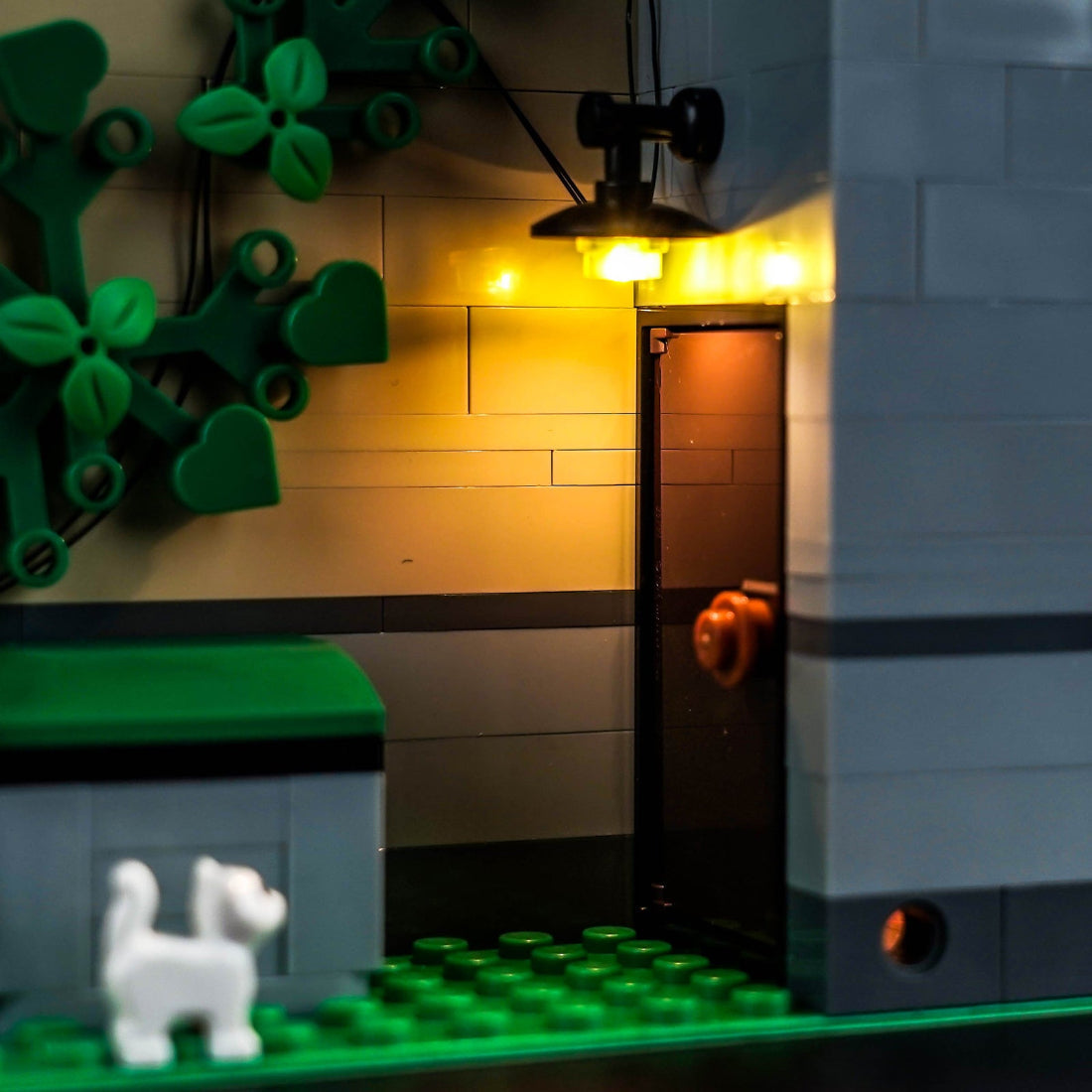 Light Kit for LEGO Icons Tudor Corner 10350